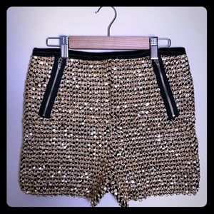 💛🖤Fashion Shorts 💛🖤 Gold / Black CÓDIGO